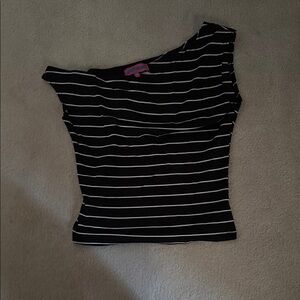 Edikted Black and White Asymmetrical Striped Top